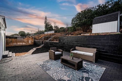 1926 Ensenada St, Lemon Grove CA  91945-3738 exterior