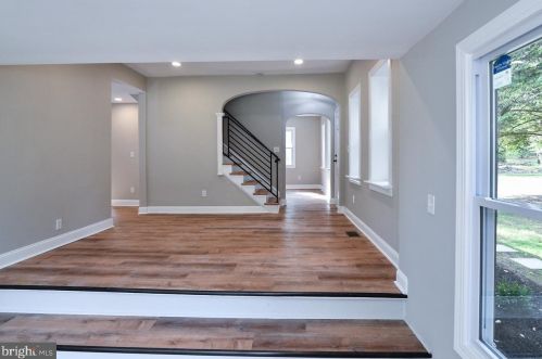 380 Ivy Mills Rd, Glen Mills PA  19342-1424 exterior