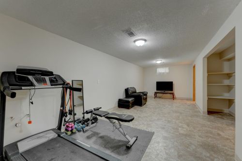 659 California Ave, Saint Paul MN  55106-1001 exterior