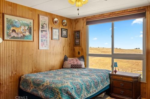 3696 Yosemite Pl, Lake Nacimiento CA  93446-7485 exterior