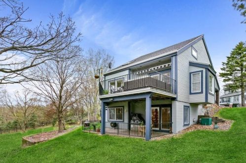 608 Hickory Rd, Hudson, WI 54016-1837
