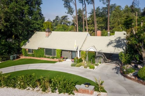 5139 Jarvis Ave, La Canada, CA 91011-1642