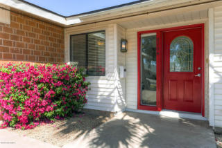 8726 Crestwood Way, Scottsdale AZ  85250-6766 exterior