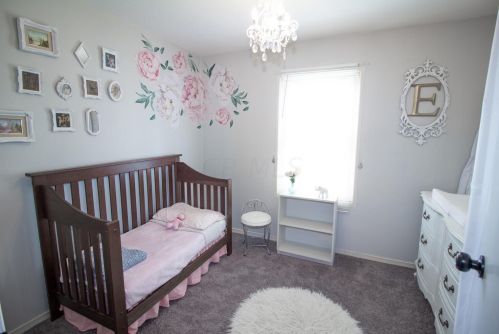 408 Sunset Dr, Johnstown OH  43031-1166 exterior