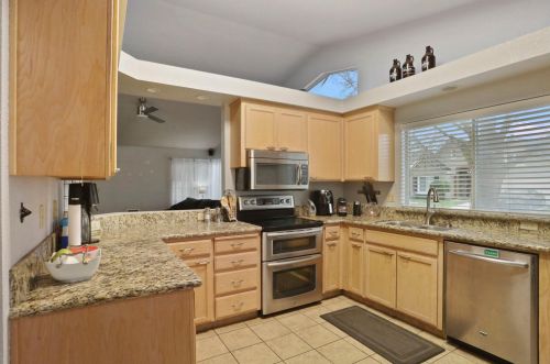 1804 Elleby Ct, Modesto CA  95355-8658 exterior
