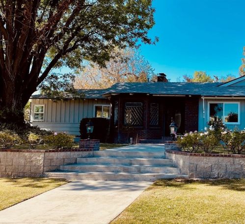 321 Baldy Vista Ave, Glendora, CA 91741-6606