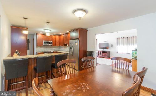 19 Lee Ann Dr, Blenheim NJ  08012-5353 exterior