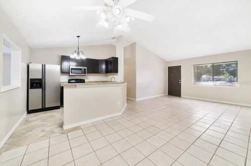 1250 Myra Ct, Deltona FL  32738-6961 exterior