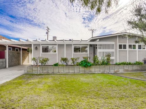 5312 Mezzanine Way, Long Beach, CA 90808-3536