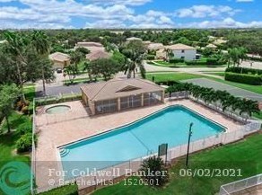 1970 102 Ter, Hollywood FL exterior