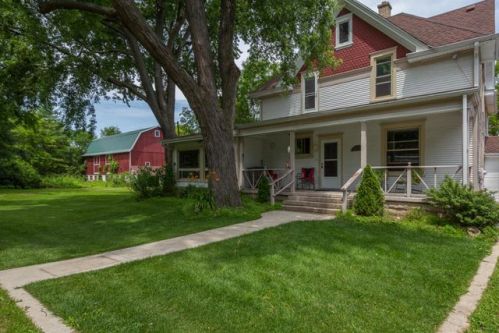 1899 Longfield Ln, Richfield, WI 53076-9629