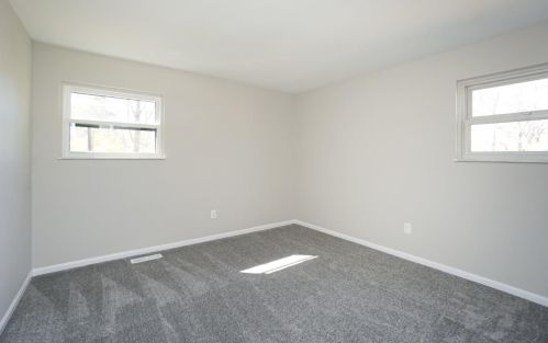 2 Kelly Ln, Milford OH  exterior