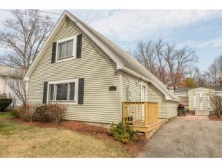 126 Fox St, Manchester, NH 03103-5911