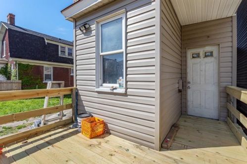 3026 Glenmawr St, Pittsburgh PA  15204-1831 exterior