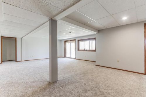 609 Orchard Ridge Rd, Dodgeville WI  53533-2002 exterior