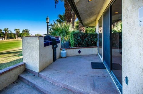 46270 Roadrunner Ln, La Quinta CA  92253-4321 exterior