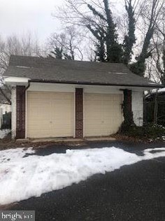 15 Gloucester Pike, Barrington, NJ 08007-1345