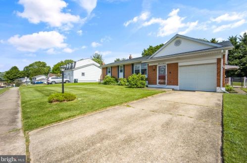5218 New Kent Rd, Wilmington, DE 19808-2708