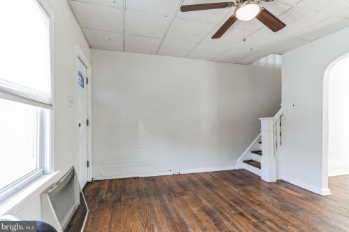 212 Broadway, Gloucester NJ  08030-1103 exterior