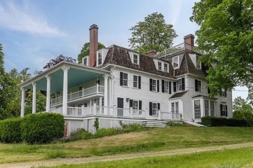73 North St, Litchfield, CT 06759-2505