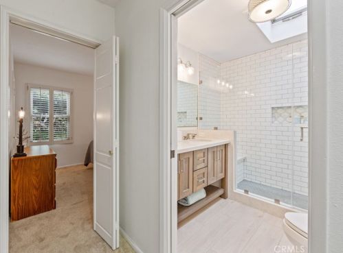4425 Walnut Ave, Long Beach CA  90807-2524 exterior