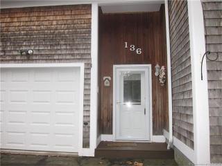 136 Songbird Ln, Farmington, CT 06032-3433