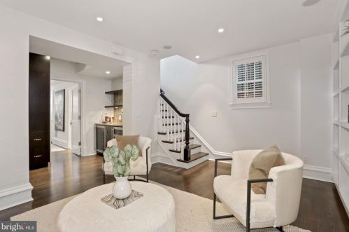 1312 33 St, Washington DC 20007-2819 exterior