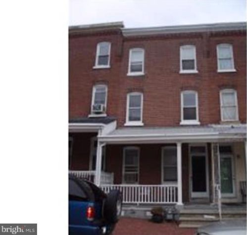 243 Oak St, Norristown, PA 19401-4044