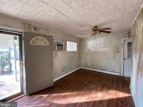625 River Rd, Dover, DE 19901-3749