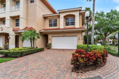 4900 Vine Cliff Way, West Palm Beach, FL 33418-6793