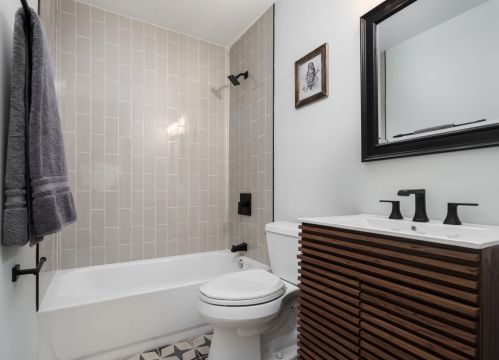 229 Bergen Dr, Milwaukee WI  53217-2308 exterior