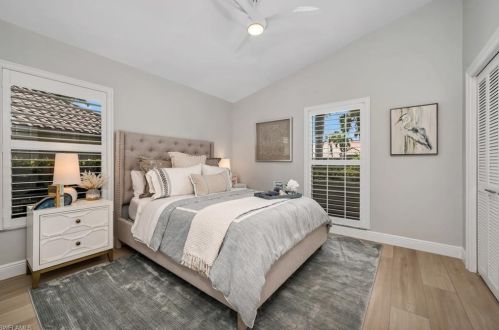 4606 Ashton Ct, Naples FL  34112-8822 exterior