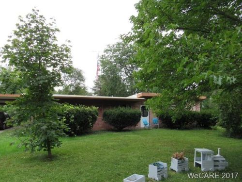 9450 Lugabill Rd, Bluffton, OH 45817-9589