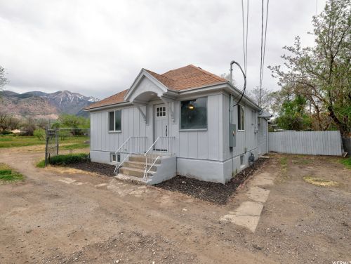 2136 Monroe Blvd, Ogden, UT 84401-1706