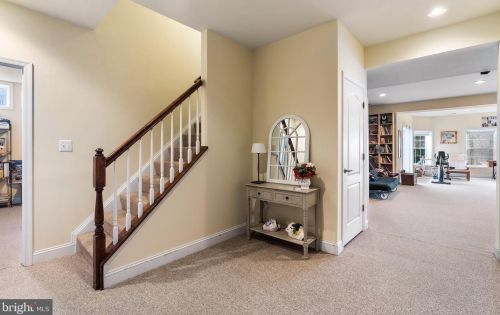 15 Lackawanna Ln, Falling Waters WV  25419-9402 exterior