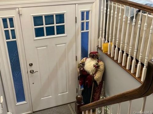 16 Locust Dr, Thiells NY  10984-1405 exterior