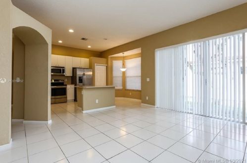 13349 28th St, Hollywood FL  33027-3880 exterior