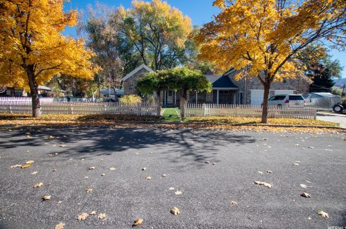315 300, Centerville, UT 84014-2048