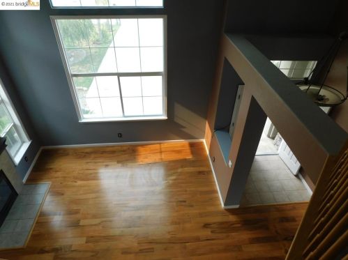 2468 Basilicae Way, Manteca CA  95337-8319 exterior