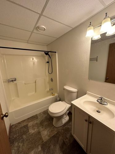 6433 103rd Ct, Milwaukee WI  53224-5251 exterior