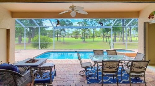 1216 16th Ter, Cape Coral, FL 33909-5393