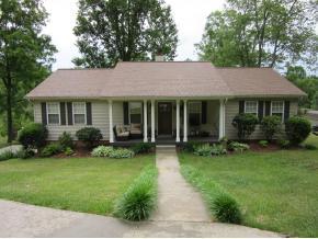 4523 Harbor Dr, Kingsport, TN 37664-2921