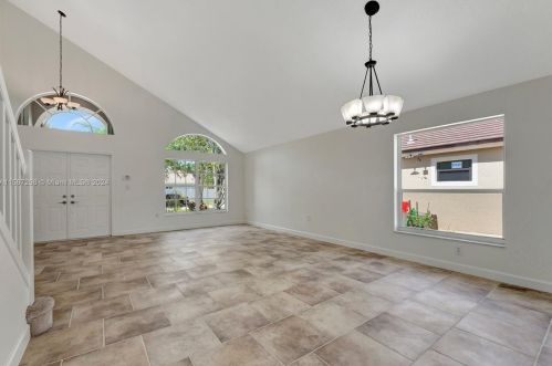 14350 11th St, Hollywood FL  33027-6148 exterior