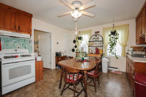 3 Cross St, Nashua NH 03064-2273 exterior