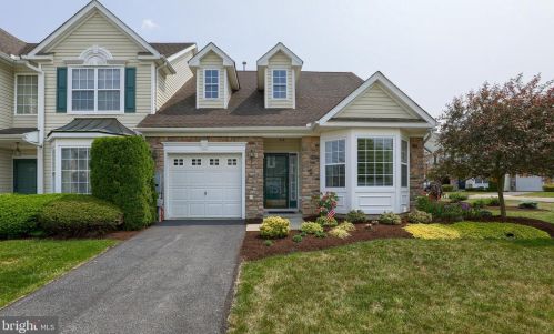 529 Harvest Dr, Blandon, PA 19510-9588