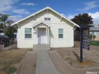 3525 Stanislaus St, Riverbank, CA 95367-2409
