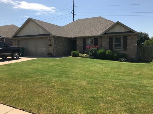 5513 Gunnison Ave, Springdale AR  72762-8475 exterior