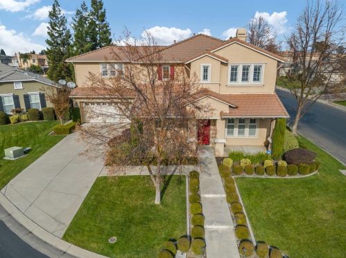 3909 Edgeview Ct, Modesto CA  95355-7318 exterior