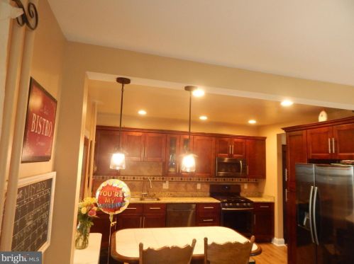 311 Delaware Ave, Lansdale PA 19446-3521 exterior