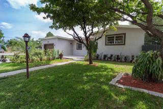 1641 84th Ct, Miami, FL 33155-1054